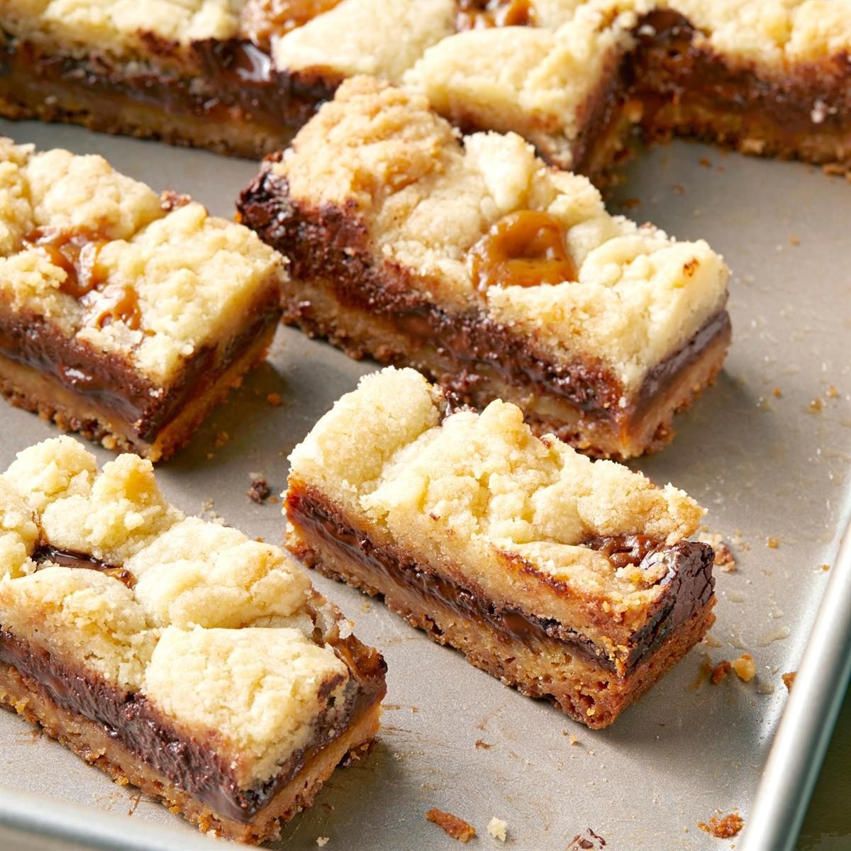 Chewy Salted Caramel Chocolate Chip Bars: Pure Bliss